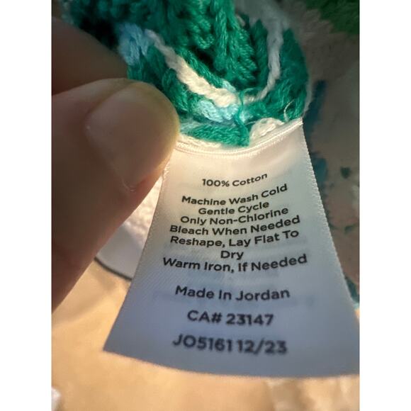 Women’s Talbots Loose Knit Pullover Sweater. Size Medium Petite - Picture 4 of 4